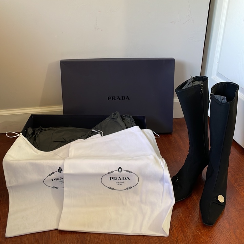 Prada Boots. - Picture 2 of 15